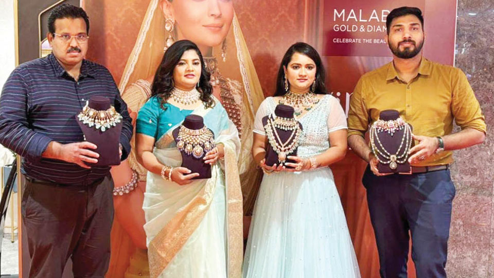 ‘VIRAAZ’ Royal Polki Jewellery Show at Malabar Gold and Diamonds