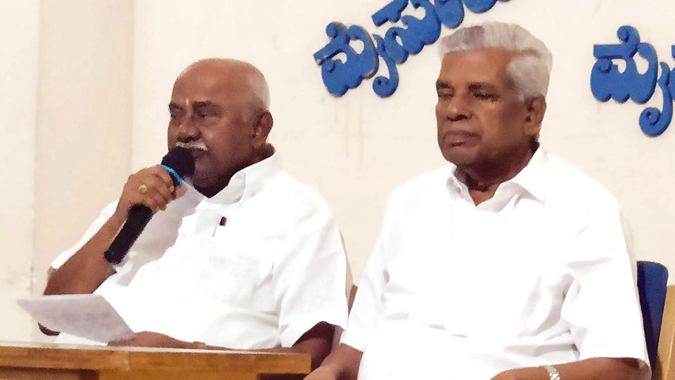 Not a beneficiary of 50:50 MUDA site scheme: MLC Vishwanath