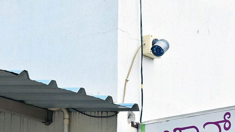 CCTV cameras to keep an eye on litter louts