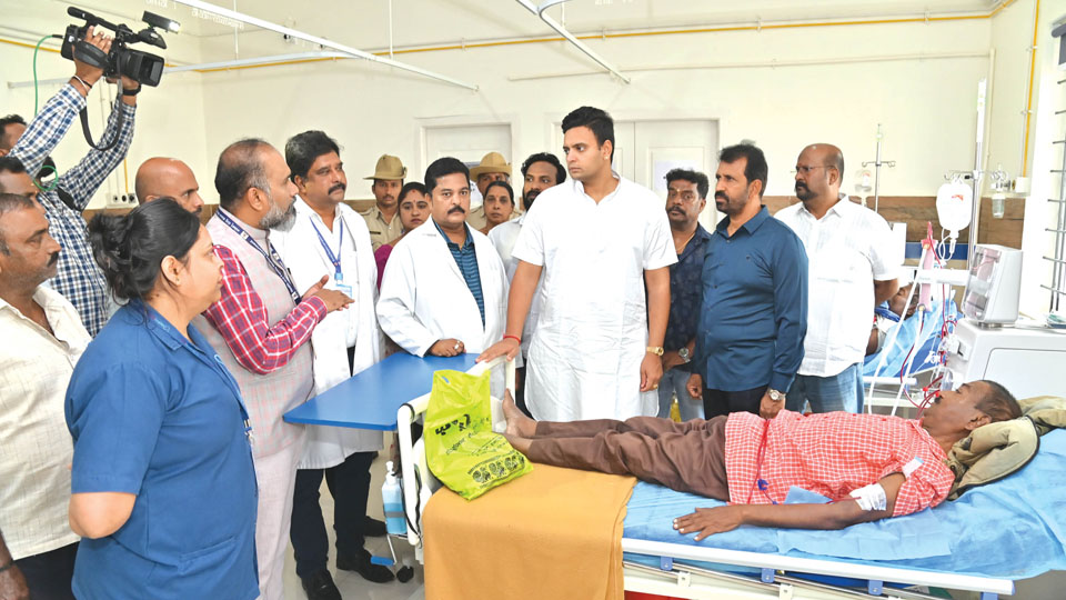 Spike in dengue cases: MP visits District Hospital
