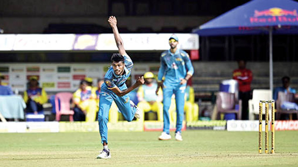 KSCA Maharaja Trophy T20: Abhishek’s five hands Mystics victory over Warriors