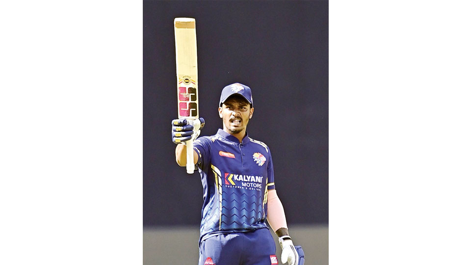 KSCA Maharaja Trophy T20: L.R. Chethan powers Blasters to victory against Warriors