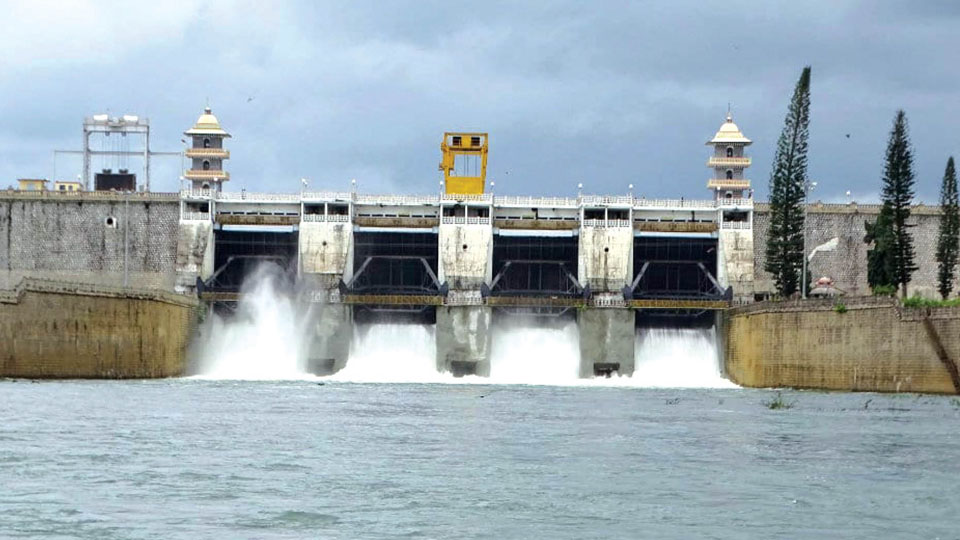 CNNL engineers allay fears over leakage in Kabini Dam