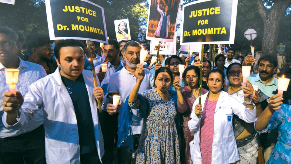 Kolkata doctor rape-murder case: Organisations hold candle light march in city