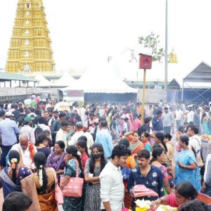 Last Ashada Friday: Heavy rush at Chamundi Hill Temple