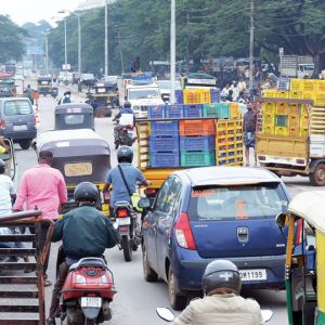 Traffic chaos makes a comeback on M.G. Road