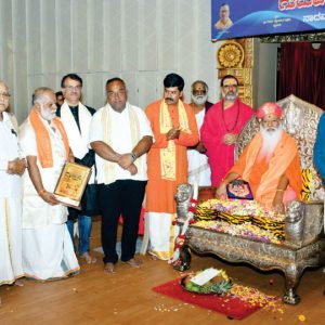 Hindus must desist from single child norm: Sri Ganapathy Swamiji