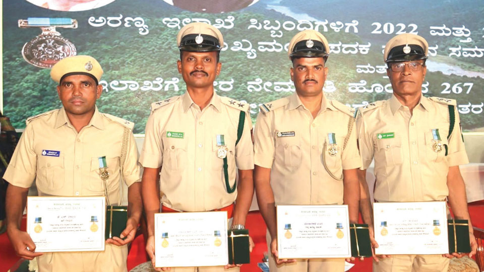 Abhimanyu’s Mahout Vasanth and three other Forest staff bag CM’s Medal