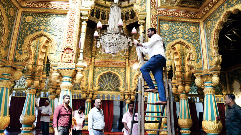 Dasara2024 Palace prepped up for Golden Throne assembling Star of