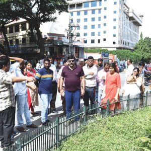 MCC Commissioner inspects Jumboo Savari route