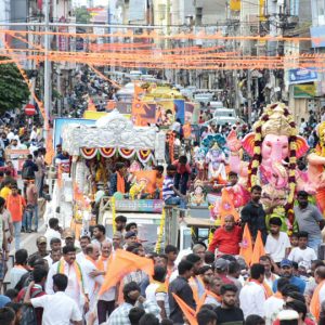 Mass immersion of Ganesha idols from Mysuru at Srirangapatna