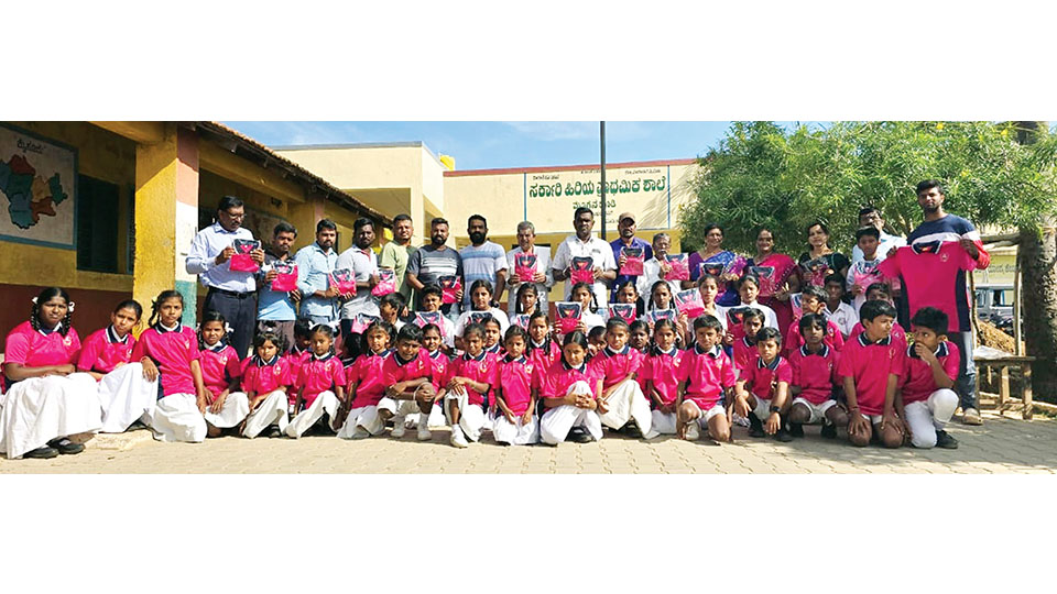 Free uniforms distributed to Mooganahundi Government Higher Primary School students