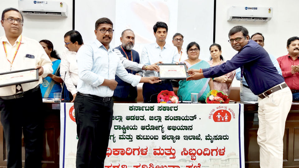 ‘Kayakalpa Award’ presented to 67 Health Centres