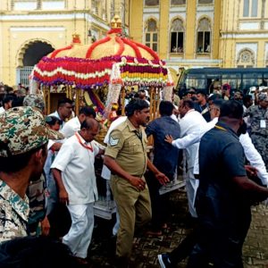 No delay in handing over Golden Howdah on Oct. 12: Pramoda Devi