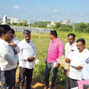 Lokayukta team inspects Kesare land in question