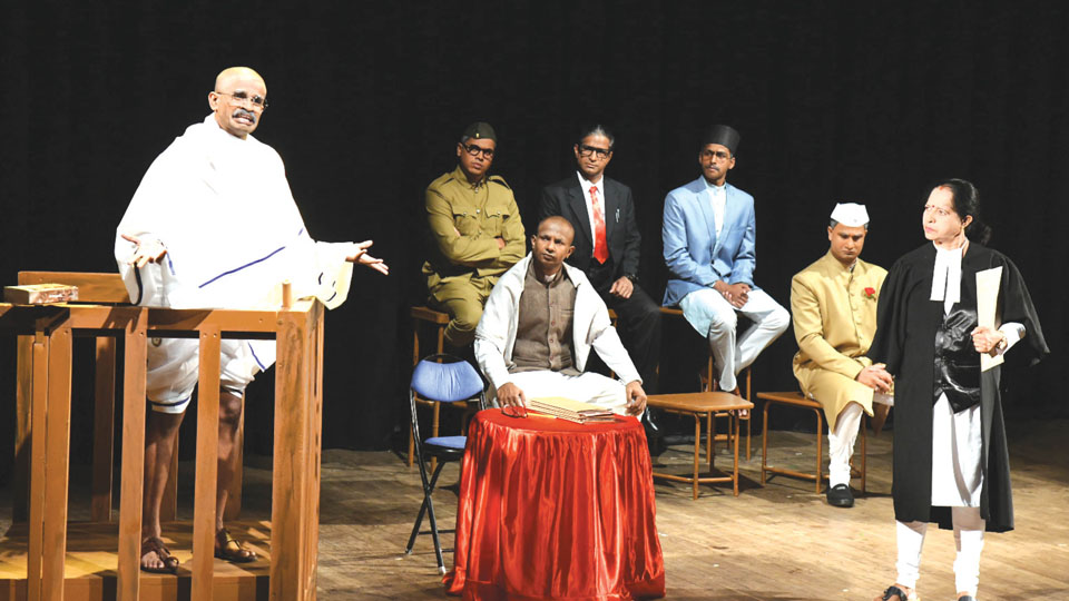 ‘Satyavanne Heluththene’ gives a full house show on Day-2