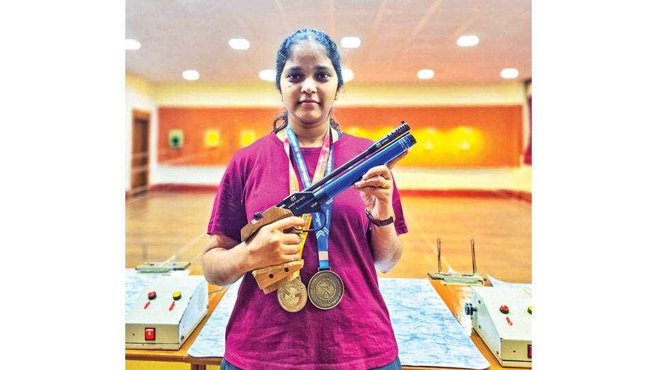 Bags 2nd prize in Air-Rifle shooting