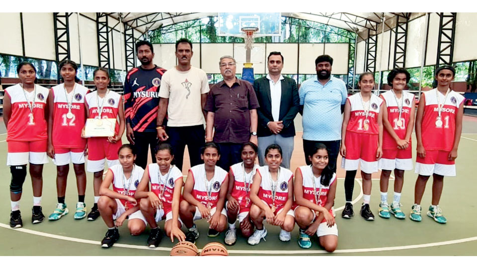 Mysuru girls team wins Basketball title in Karnataka State Mini Olympics