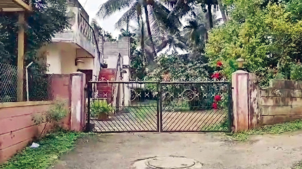 Alleged threat by Waqf Board: Kodagu woman threatened of eviction from her property