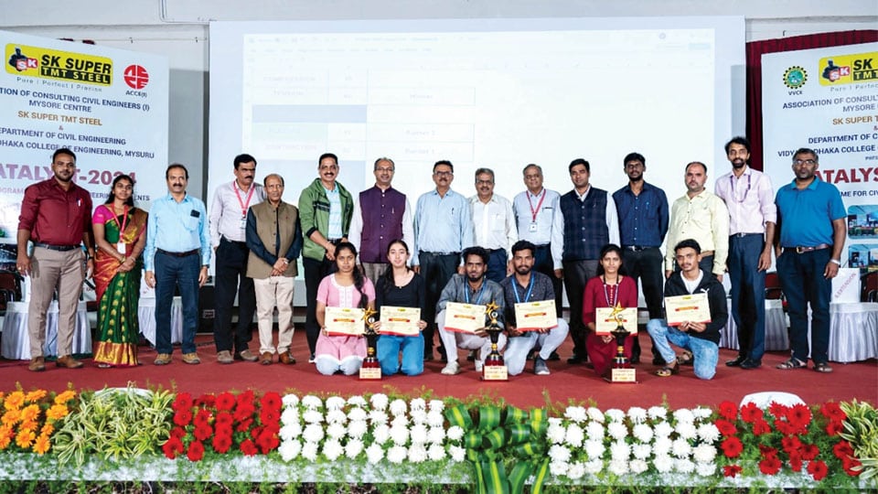 Prize winners of CATALYST-2024 Technical Quiz Competition