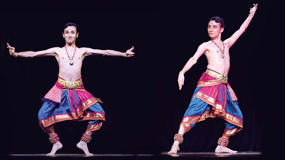 Bharatanatyam at GSSSIETW