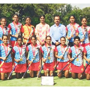 Teresian PU Girls win Hockey Tourney