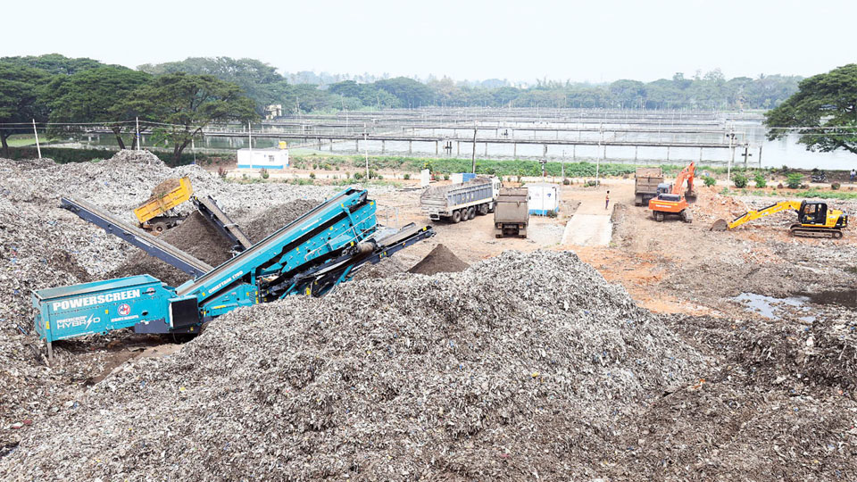 Seven lakh tonnes solid waste at Sewage Farm: Clearing work on war-footing