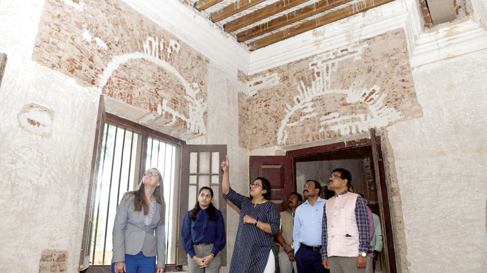 Restoration of Jayalakshmi Vilas Mansion, Folklore Museum at Manasagangothri: US Consulate Officer from Chennai reviews progress