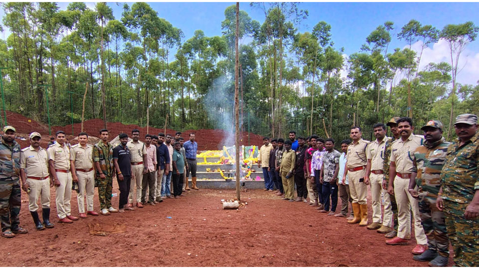 Inauguration of Arjuna memorials after Belagavi Session: Khandre