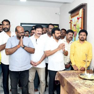 City BJP leaders paying tributes to S.M. Krishna