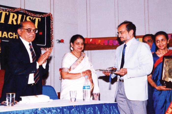 Dr. R. Chidambaram