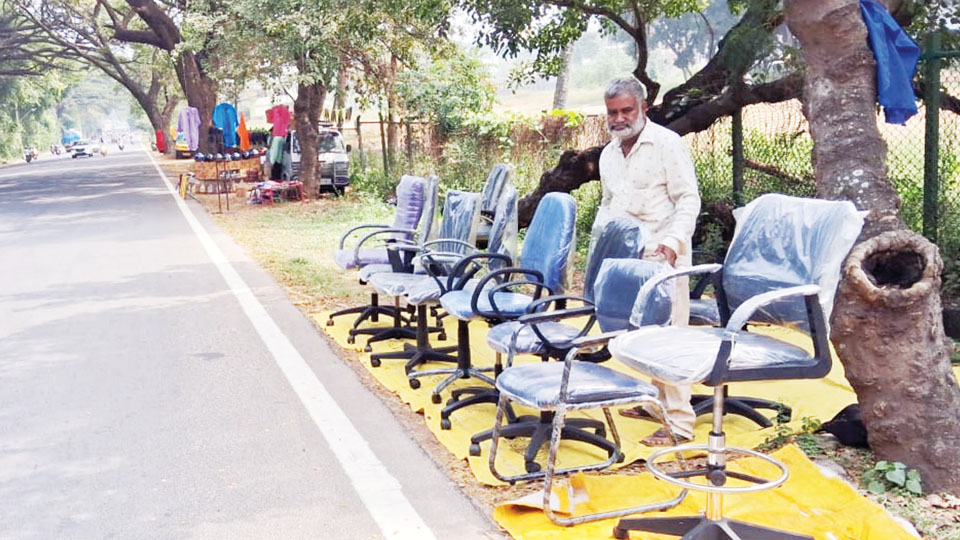 Footpath encroachments tarnish our city’s charm