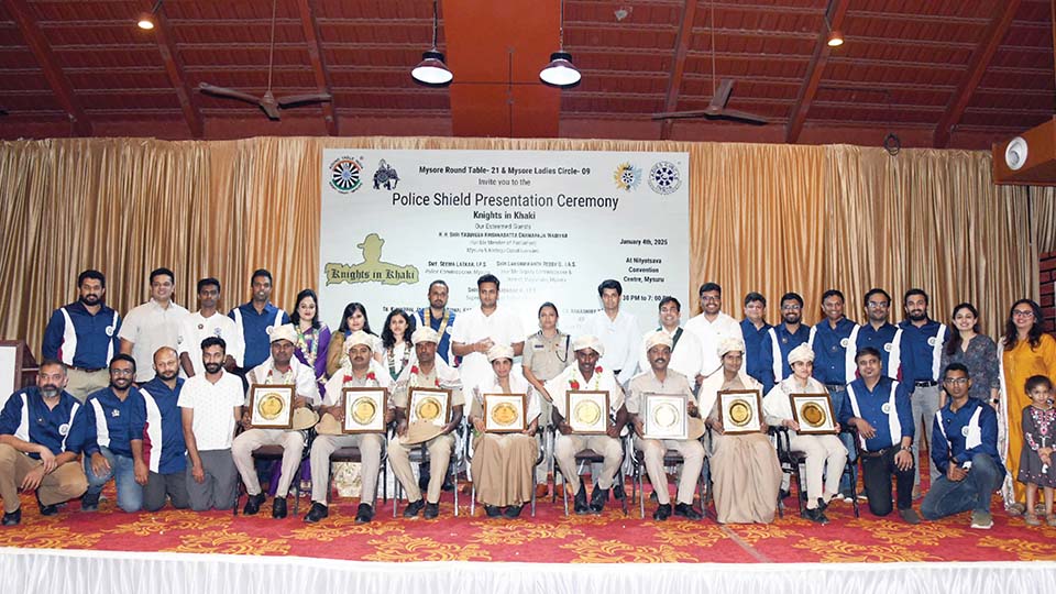 Knights in Khaki: Annual awards presented to Police personnel