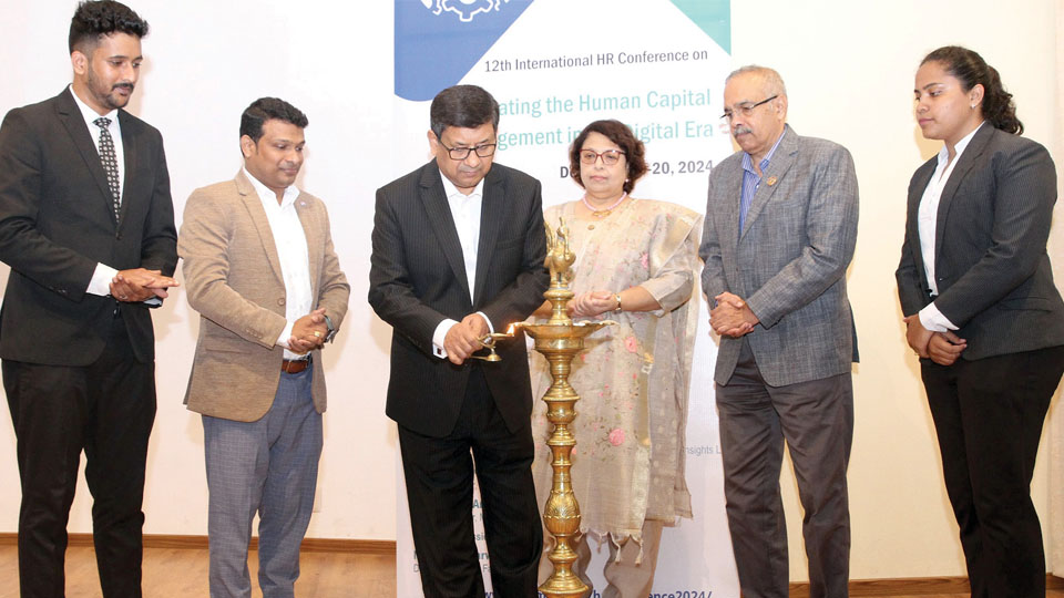 National Conference on ‘Navigating the Human Capital Management in the Digital Era’ held