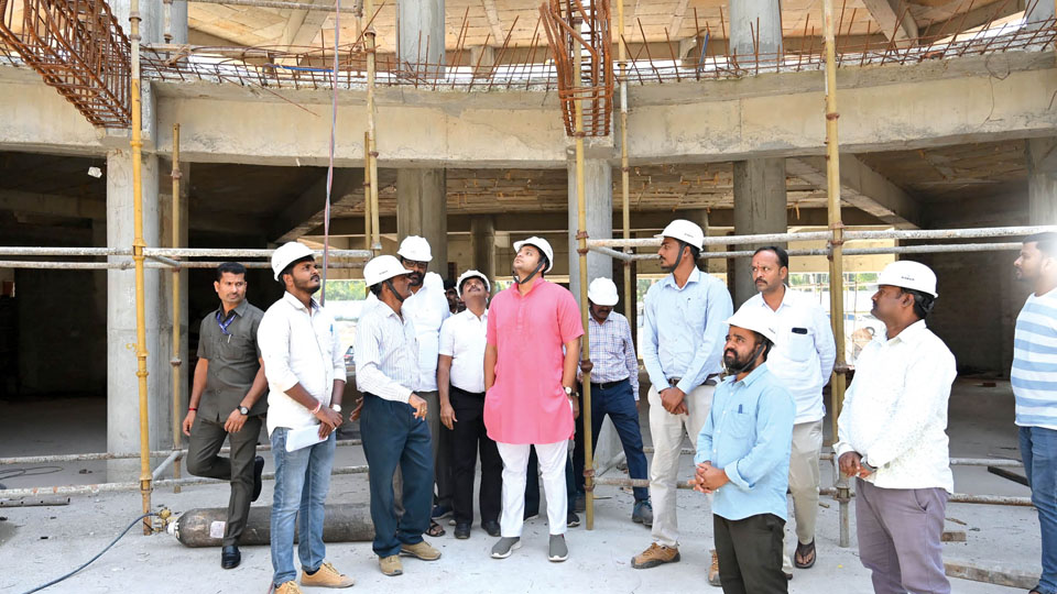 MP reviews progress of Planetarium Project