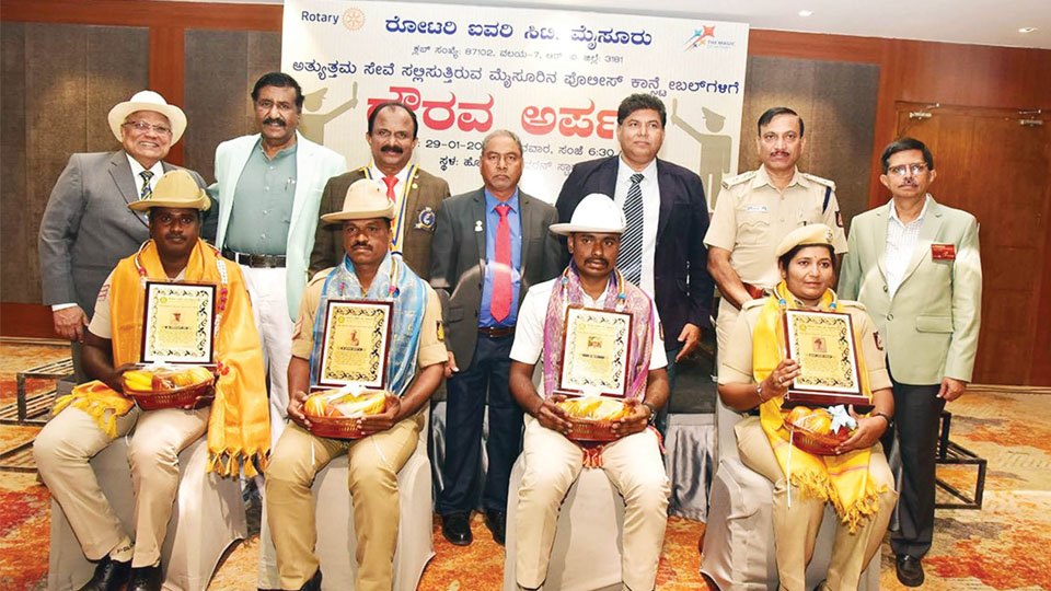 Rotary Ivory City felicitates Police Constables