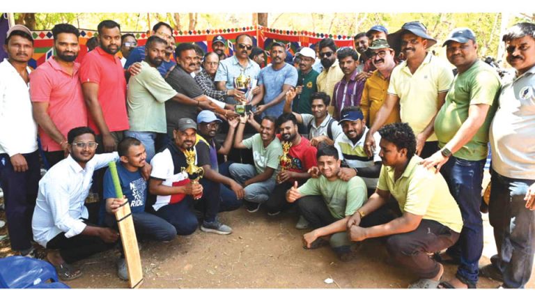 Mysuru Journalists Kick Off Annual Sports Meet with Cricket Tournament