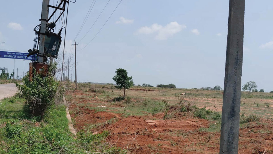 Film City project faces land rows District authorities assure relief measures