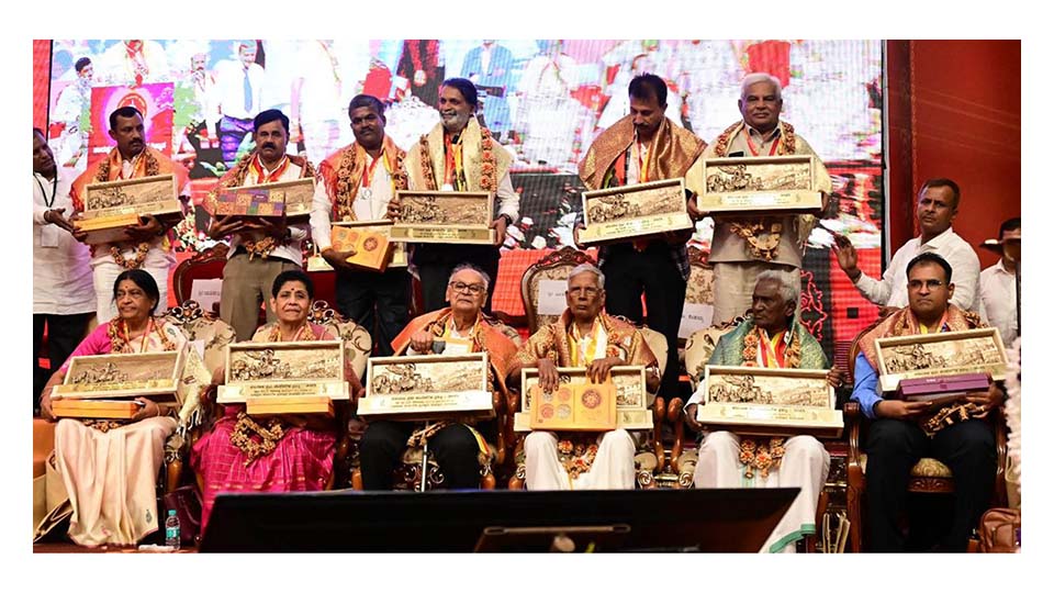 D. Srihari conferred with Kempegowda Award