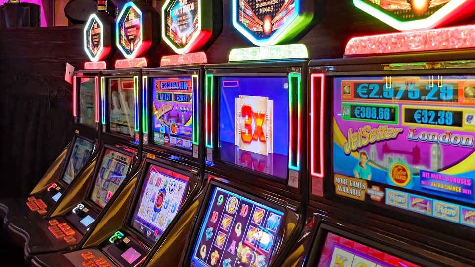 Why do People Love Playing on 5-Reel Slots and Win Big Prizes?