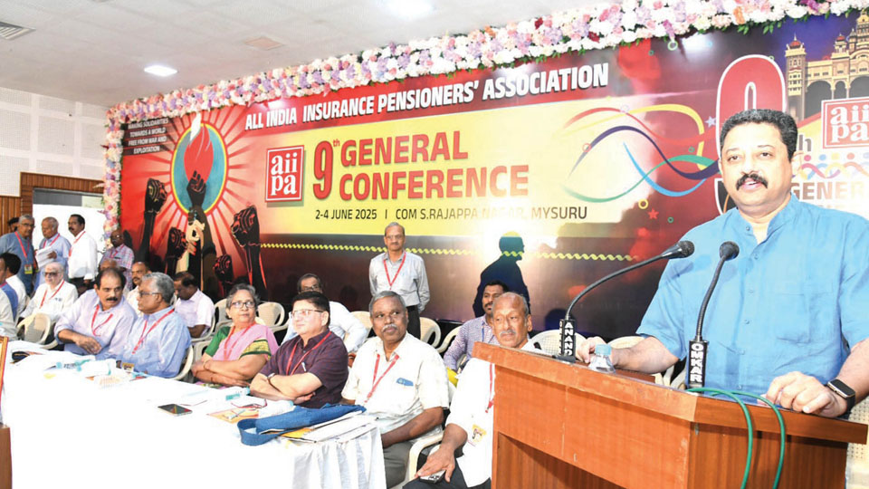 TISS Professor bats for General Pension and Health Insurance for senior citizens