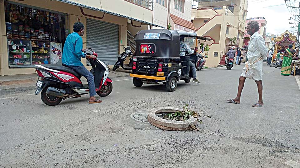 Manholes posing problems at B.M. Sri Nagar