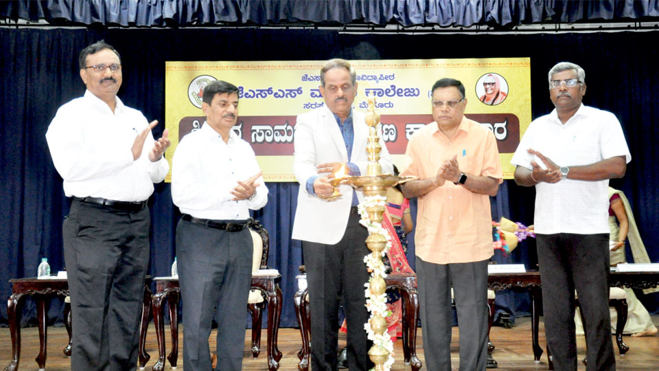 Teachers urged to embrace innovation and ethics