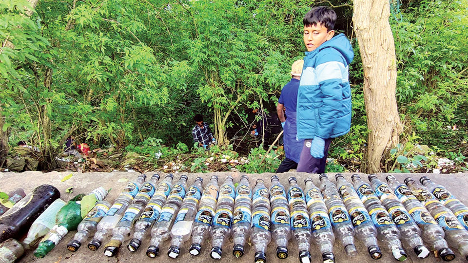 Chamundi Hill turns… BOOZERS’ PARADISE!