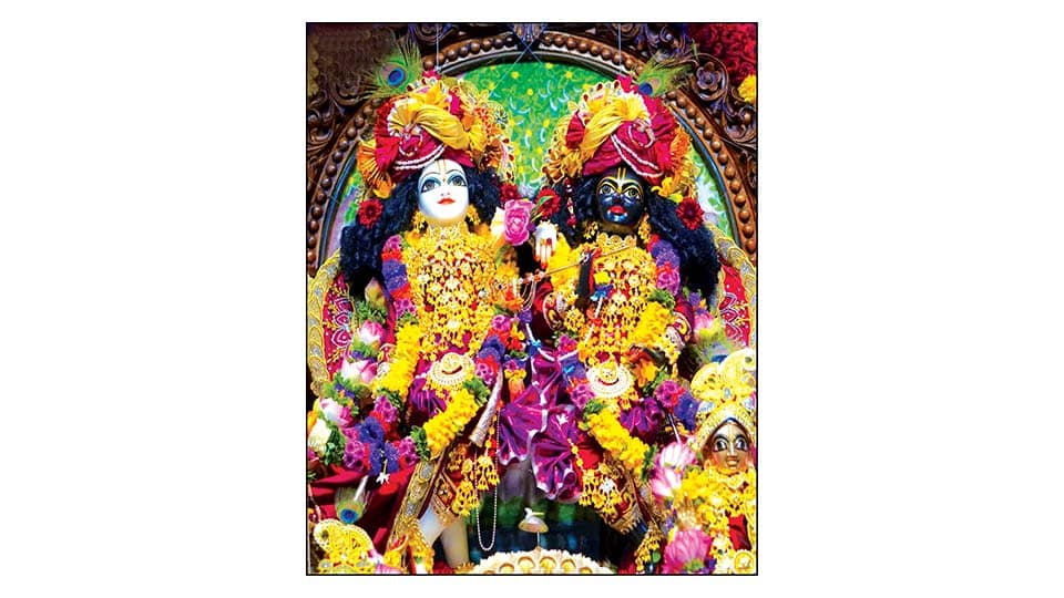 Sri Krishna Janmashtami celebrated at ISKCON