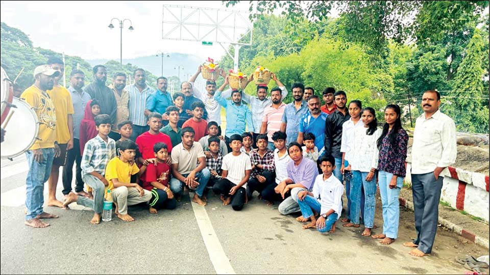 Matti Puja performed at Sahukar Channaiah Kusti Akhada