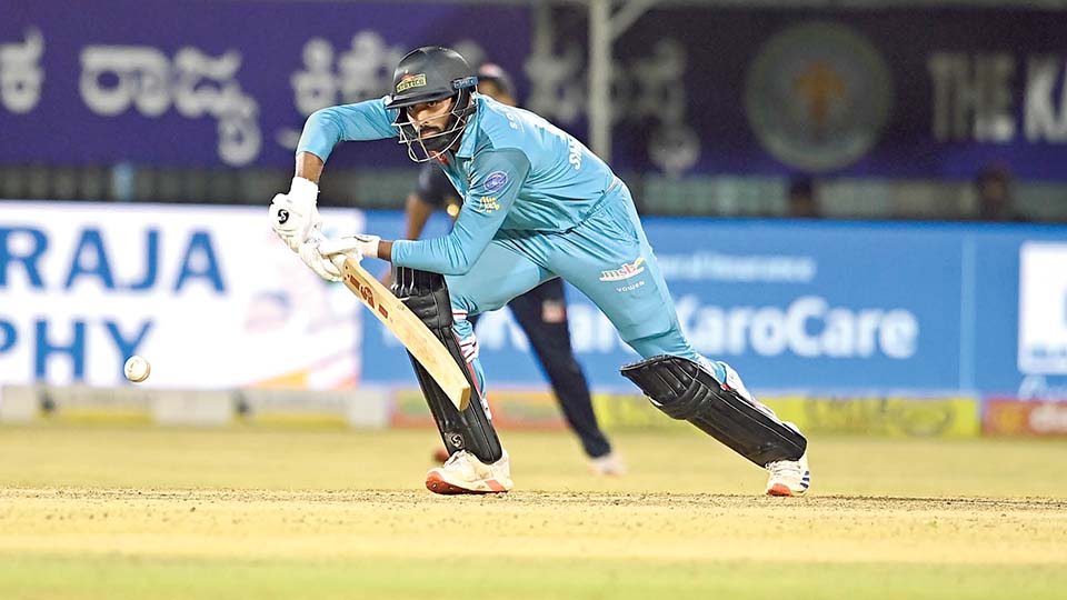 KSCA Maharaja Trophy 2025: Gulbarga Mystics thump Bengaluru Blasters