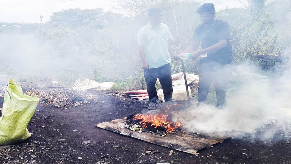 Residents foil wire-burning attempt near Varuna Canal