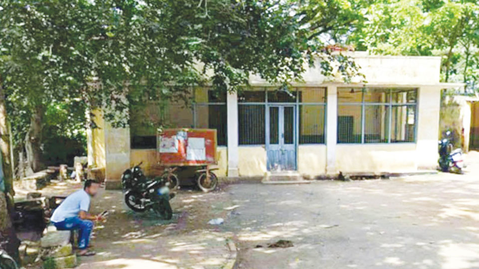 First hi-tech Govt. fish food stall in city