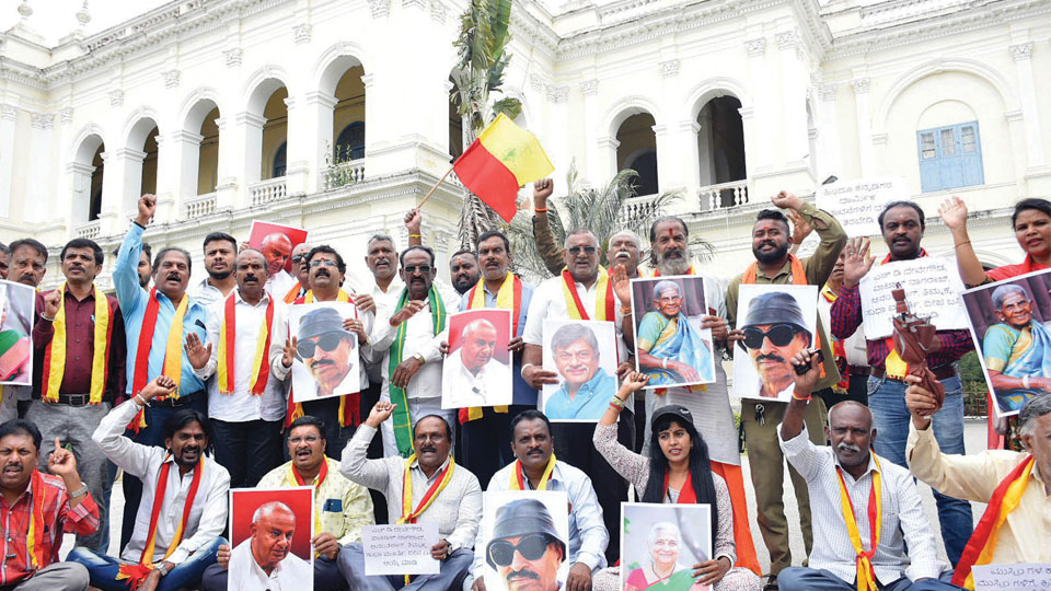 Sena Pade stages demo opposing selection of Banu Mushtaq to inaugurate Dasara